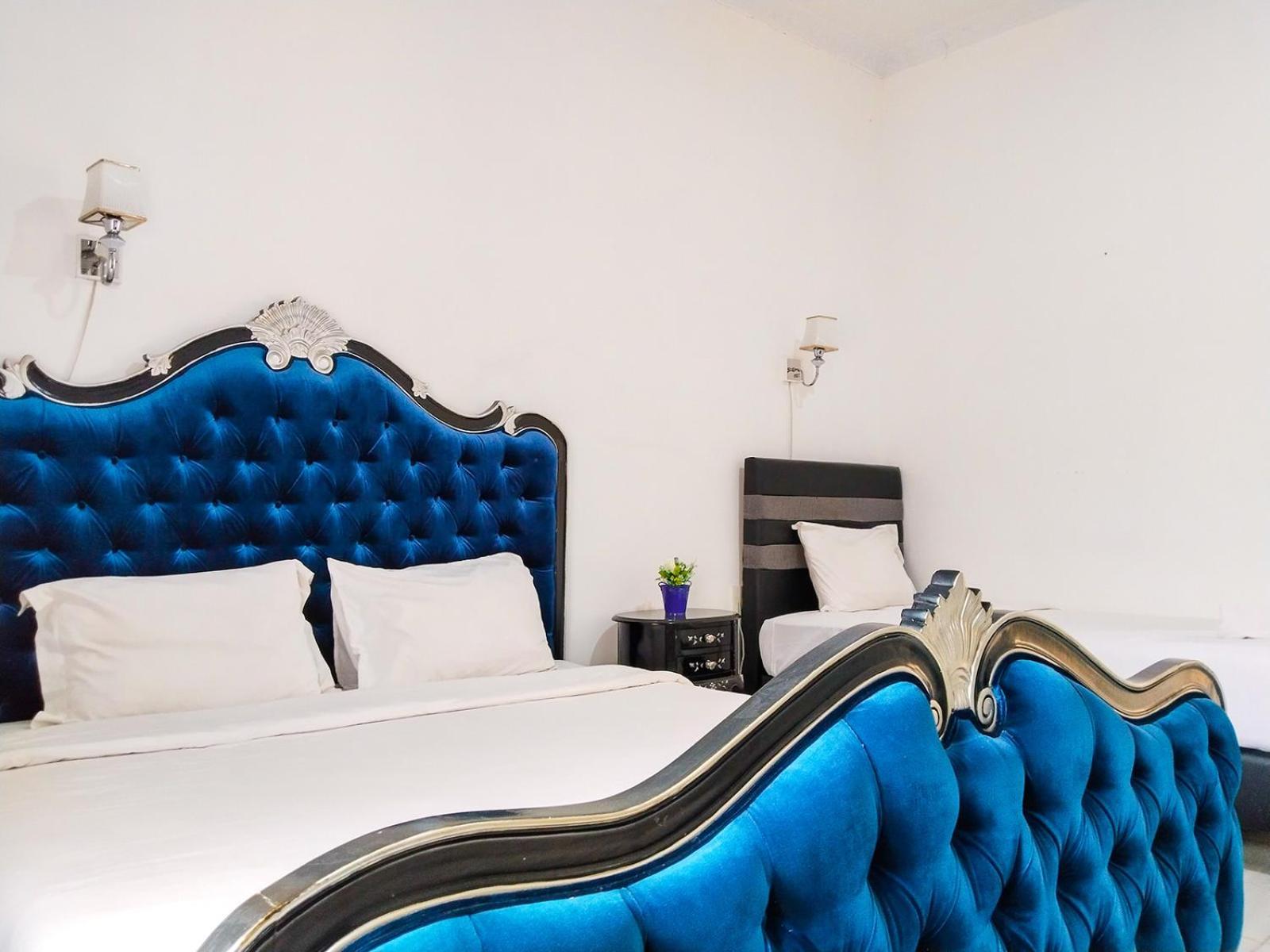 Grand Shaqilla Syariah Hotel Deli Tua Buitenkant foto