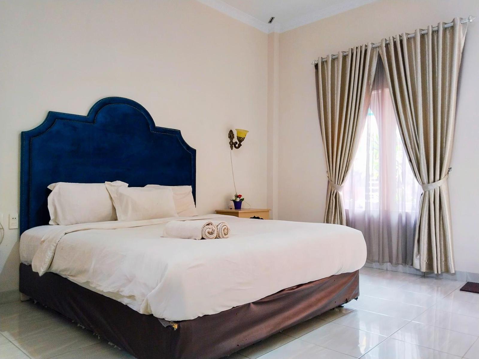 Grand Shaqilla Syariah Hotel Deli Tua Buitenkant foto
