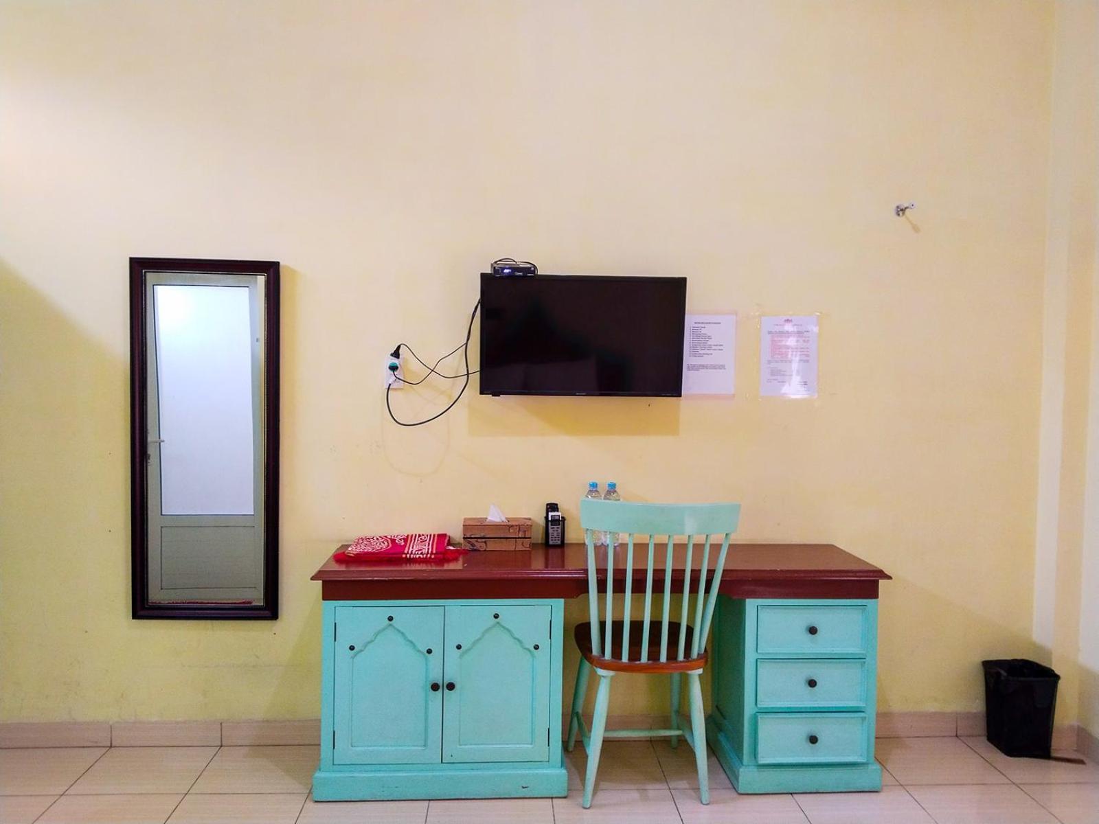 Grand Shaqilla Syariah Hotel Deli Tua Buitenkant foto