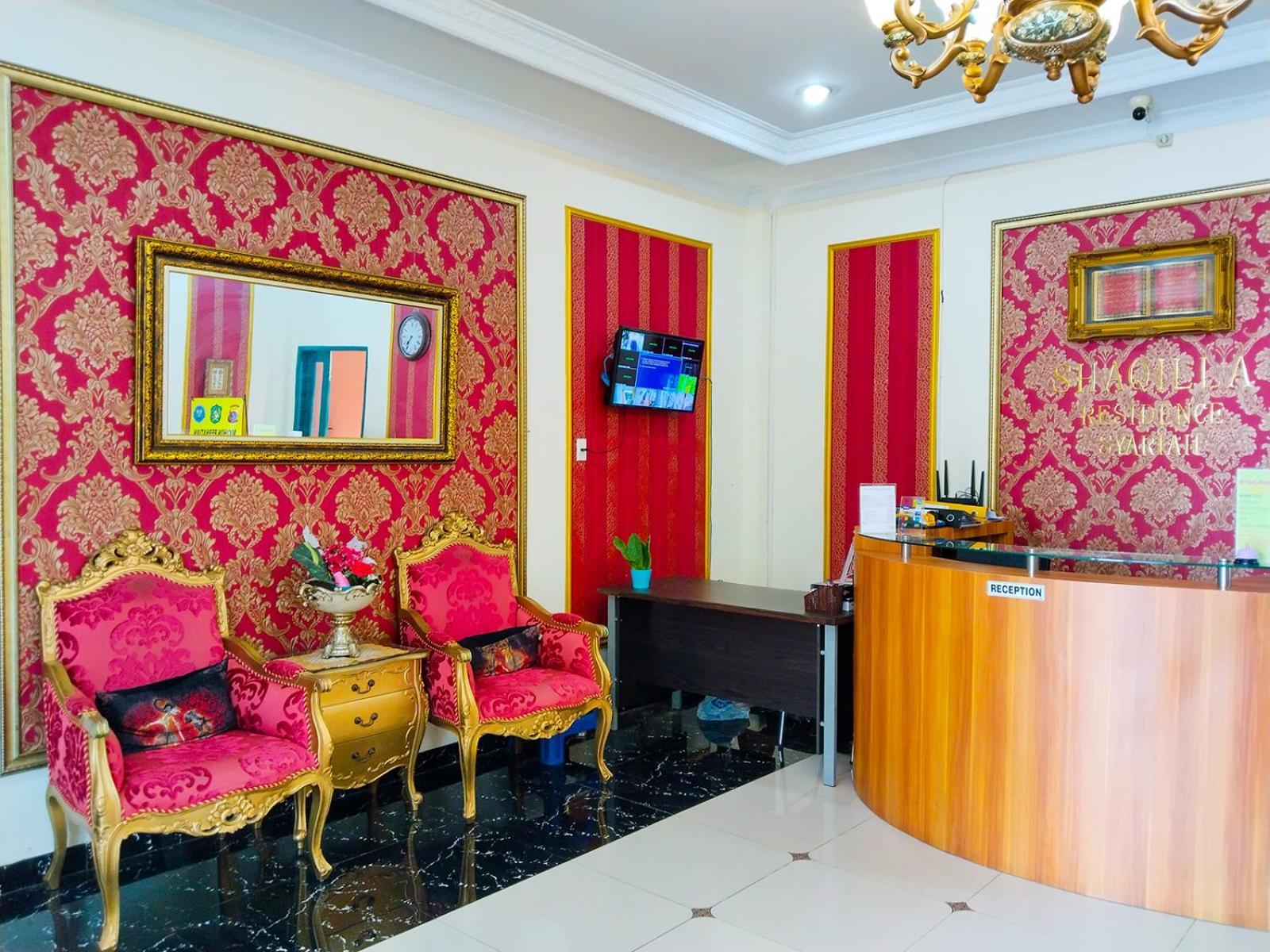 Grand Shaqilla Syariah Hotel Deli Tua Buitenkant foto