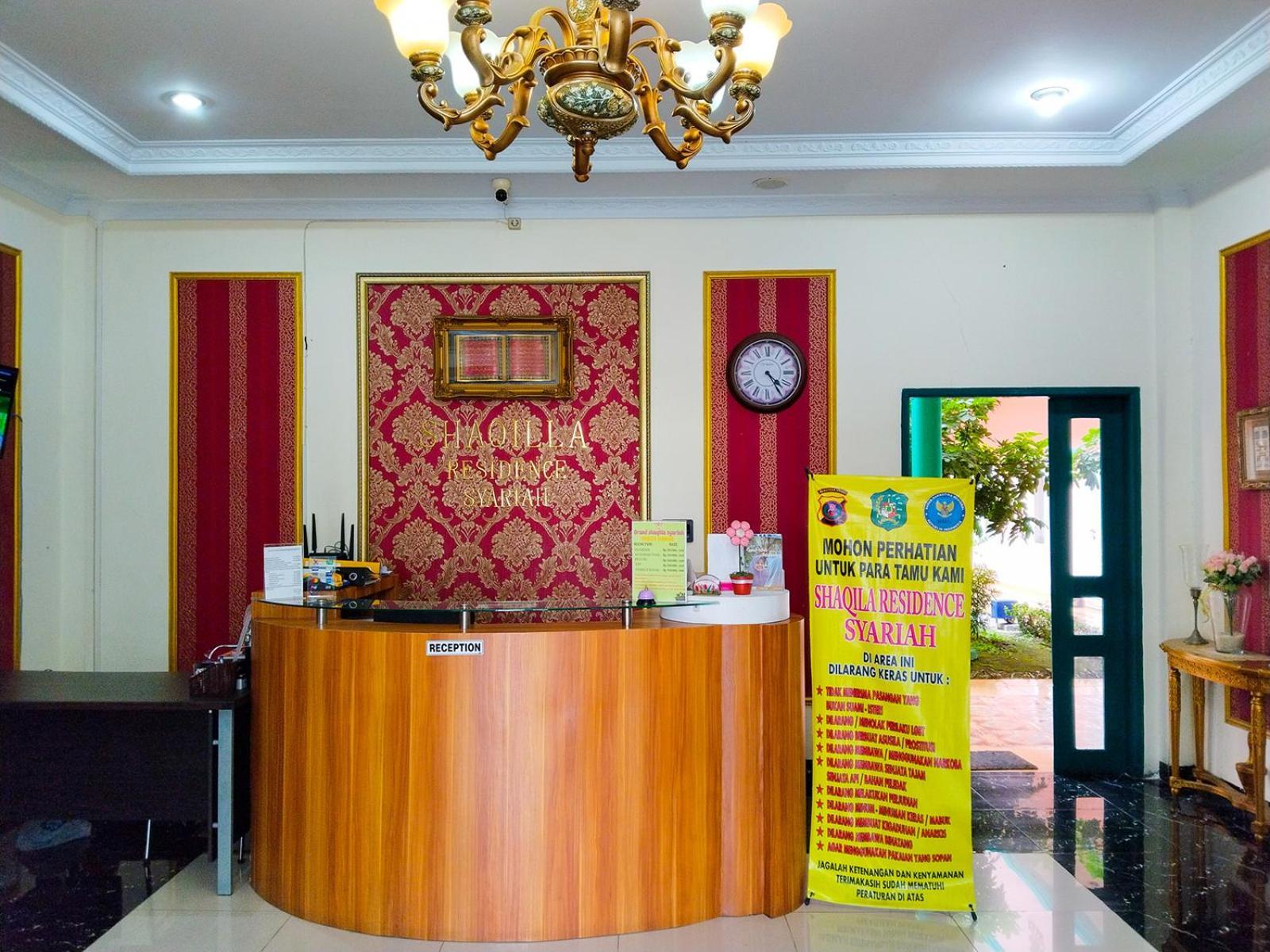 Grand Shaqilla Syariah Hotel Deli Tua Buitenkant foto