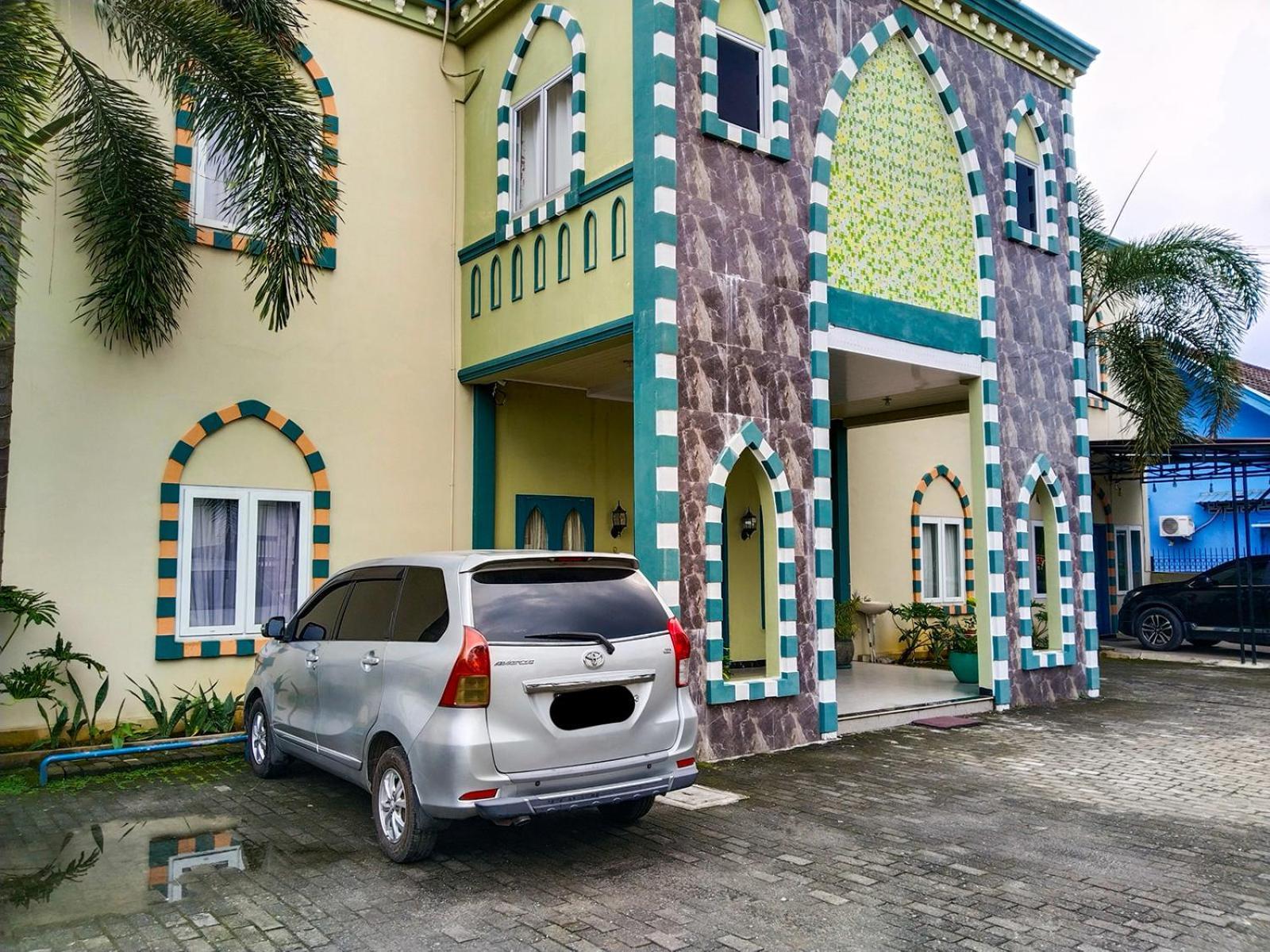 Grand Shaqilla Syariah Hotel Deli Tua Buitenkant foto