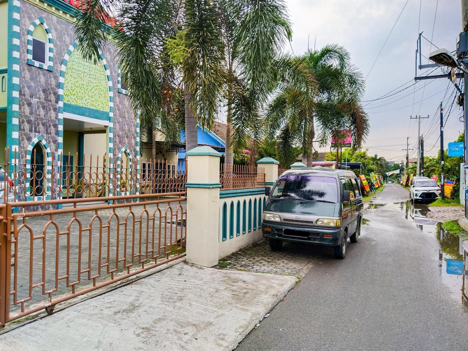 Grand Shaqilla Syariah Hotel Deli Tua Buitenkant foto